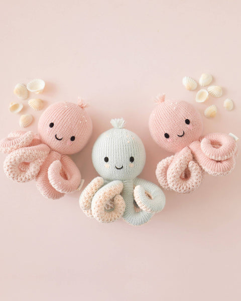 Cuddle and Kind Baby octopus (soft coral pink)