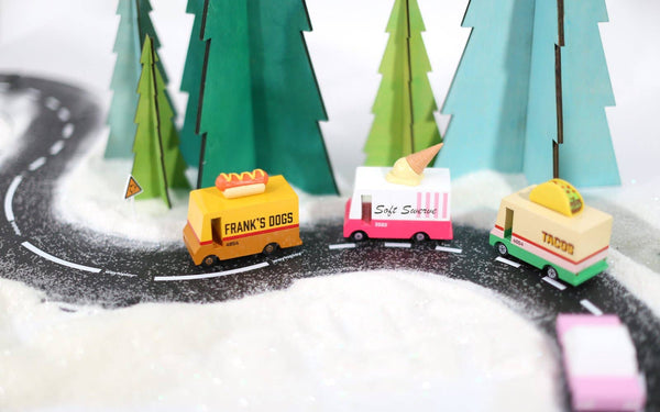 CandyLab Ice Cream Van