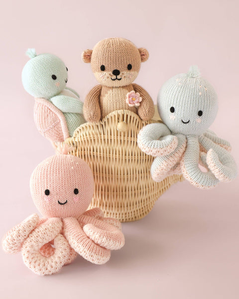 Cuddle and Kind Baby octopus (soft coral pink)