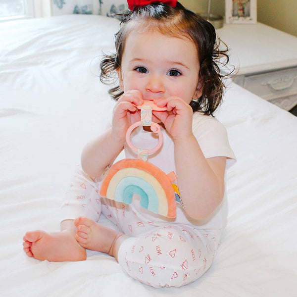 Itzy Pal™ Plush + Teether: Rainbow lol