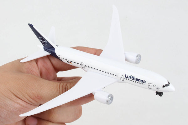 RT4136 Lufthansa 787 Single Plane by Daron Toys